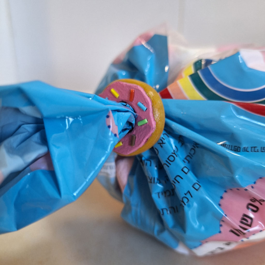 Magnetic Donut Bag Closers