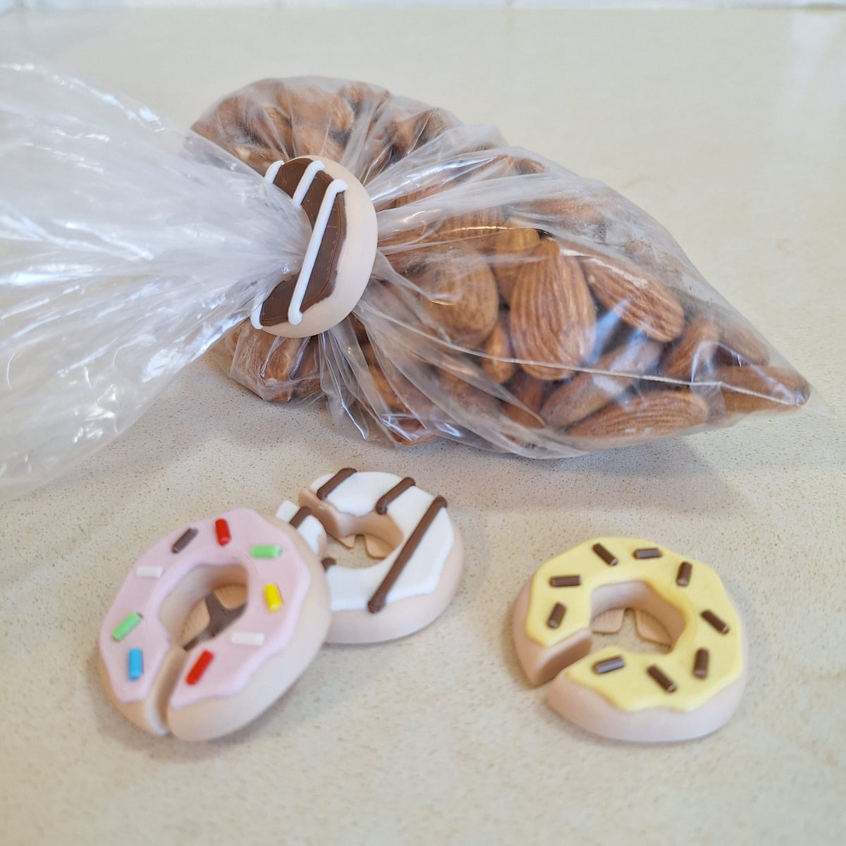 Magnetic Donut Bag Closers