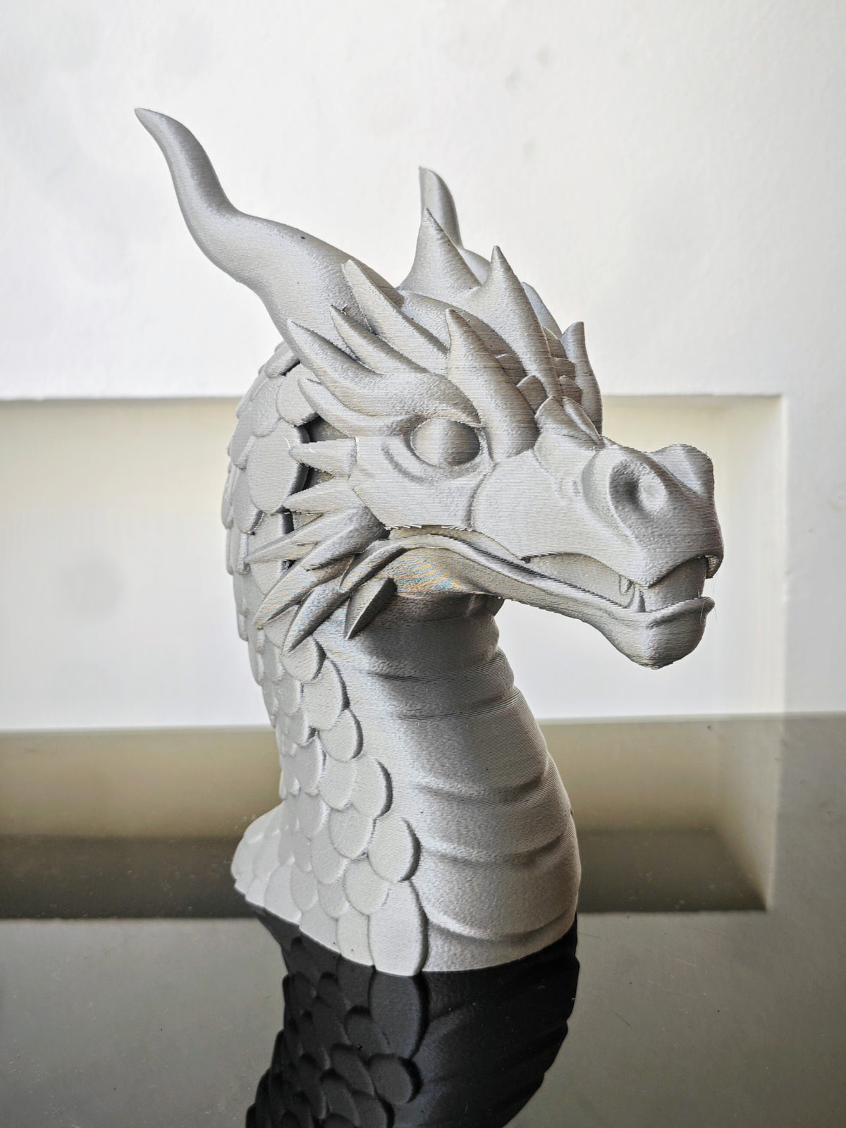 Dragon Headphone Stand
