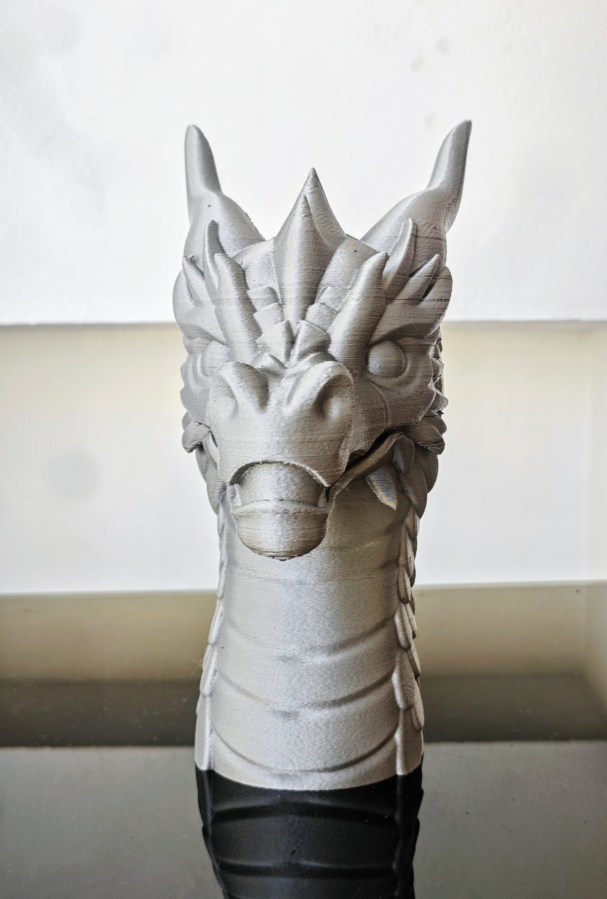 Dragon Headphone Stand